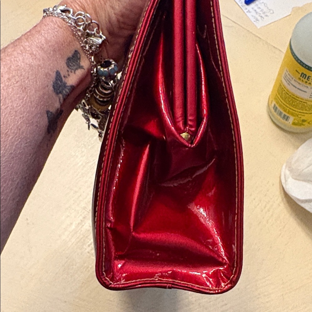 Elegant vintage Red Women's Handbag - Picture 7 of 9